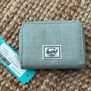 Herschel Light Green Tyler Wallet with zipper close. 4.5” x 3.5”. New!